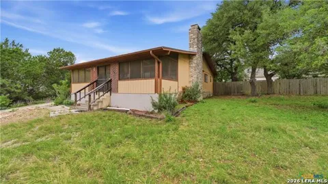 262 SCENIC DR