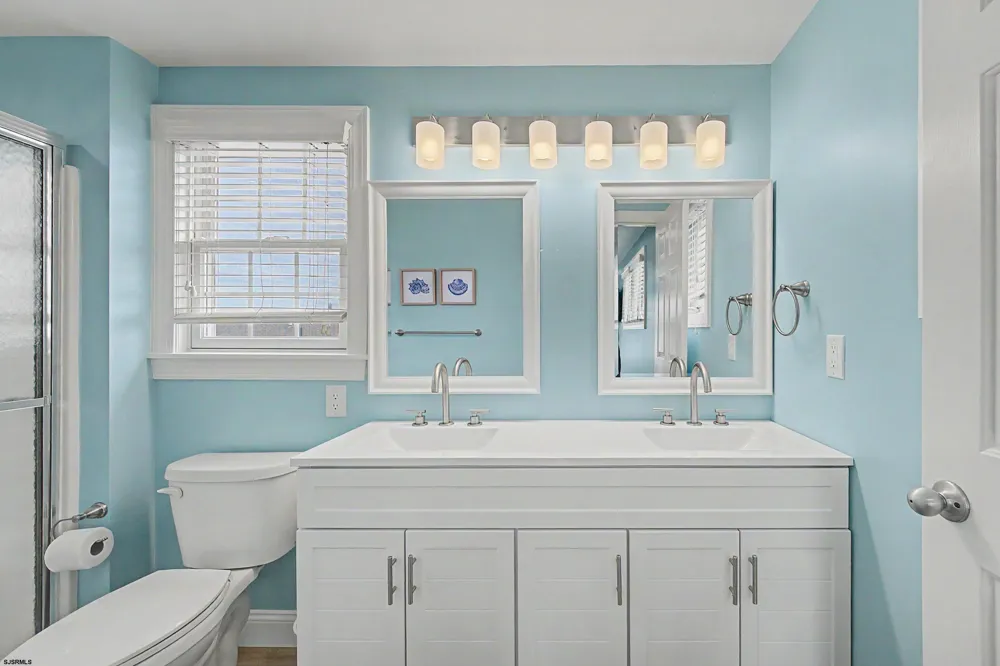 1236 Ocean Ave Ocean City, NJ 08226
