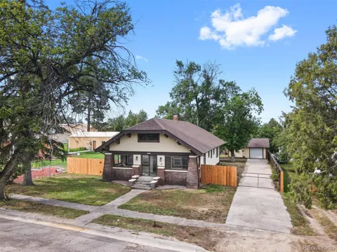 419 Pueblo Avenue