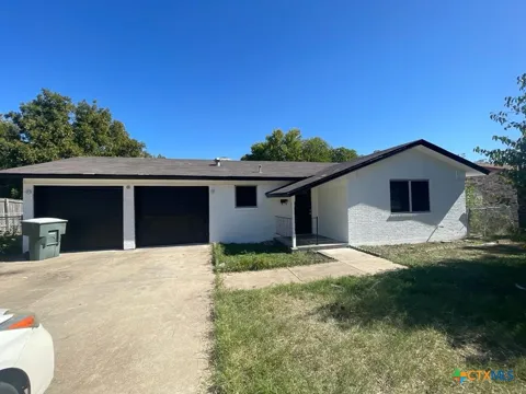 1818 Janis Drive