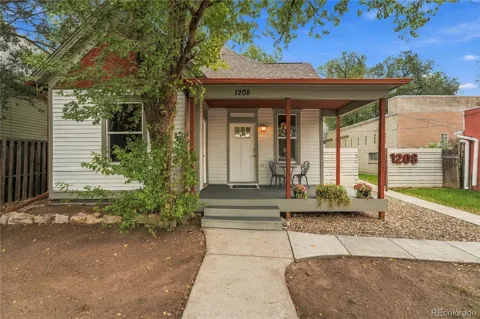 1208 W Colorado Avenue