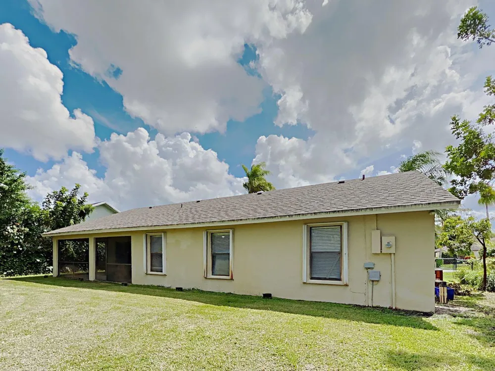 14355 Blackberry Drive Wellington, FL 33414