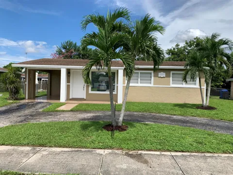 6211 NW 12th Street