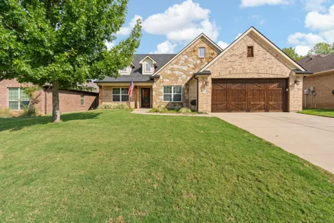 3137 Shoreline Drive