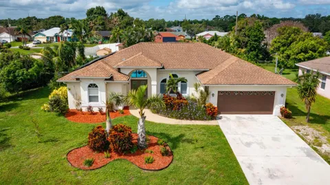 3210 SE OTIS LANE
