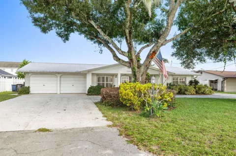 3324 Sunrise Boulevard