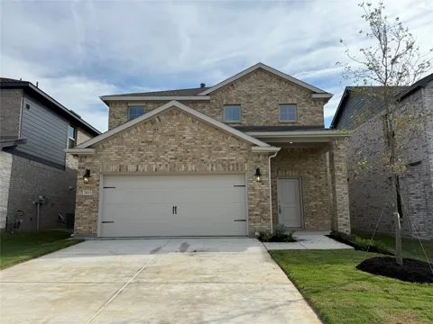 2033 Crockett Way