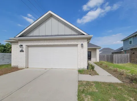 31422 Horseshoe Meadow Bend