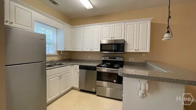 309 Station Trail Savannah, GA 31406