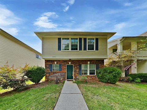 26893 Kings Park Hollow Drive