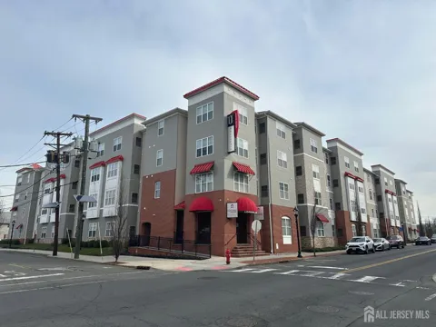 101 Roosevelt Avenue #202