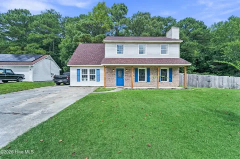 304 Pebble Lane