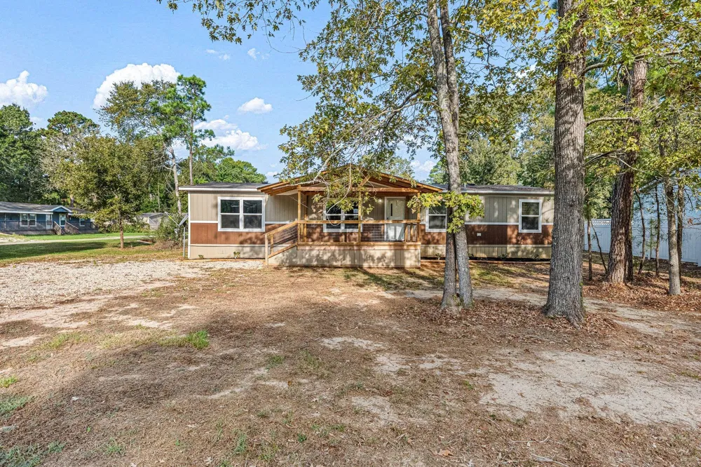 472 Antigua Drive Point Blank, TX 77364