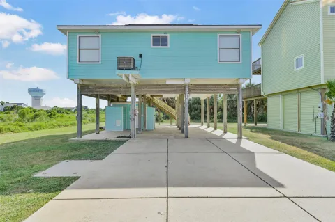 4214 Nueces Drive