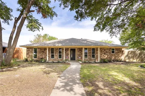 2705 Chadwick Drive