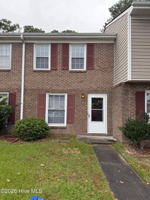 141 King George Court