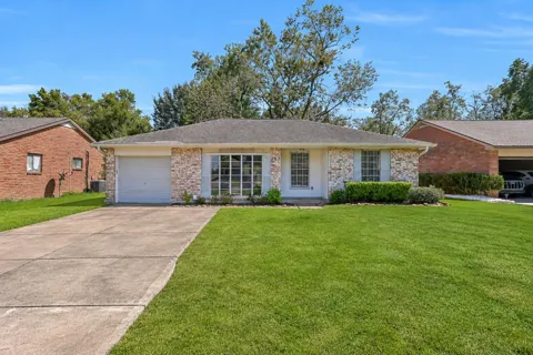 107 Stratmore Drive