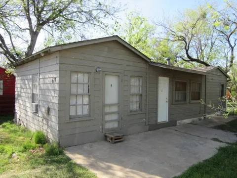 617 E North 18th Street #B