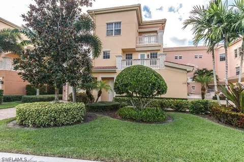Avellino Isles Circle #9201