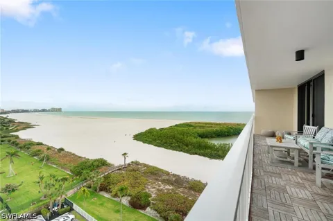 Seaview Court #1209