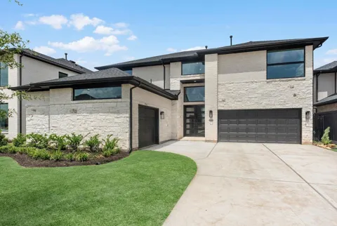 3115 Tulip Terrace Trail