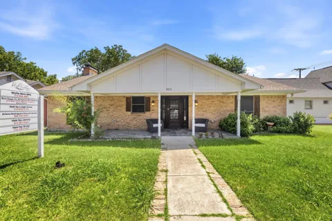 302 Jackson Avenue