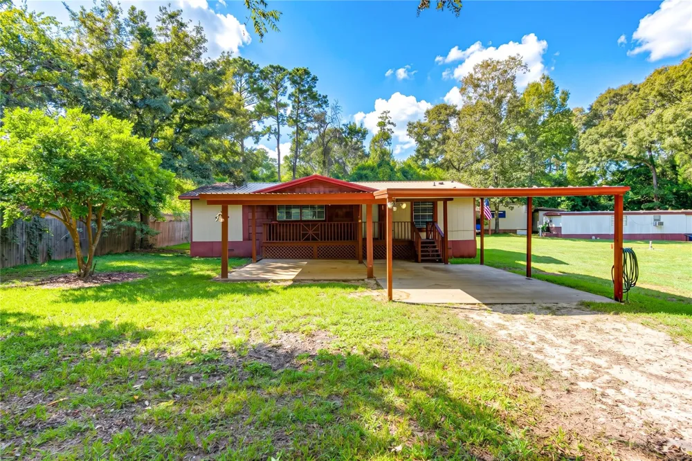 21 Pine Road Coldspring, TX 77331