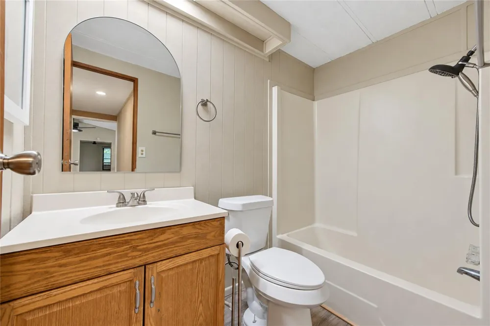 21 Pine Road Coldspring, TX 77331