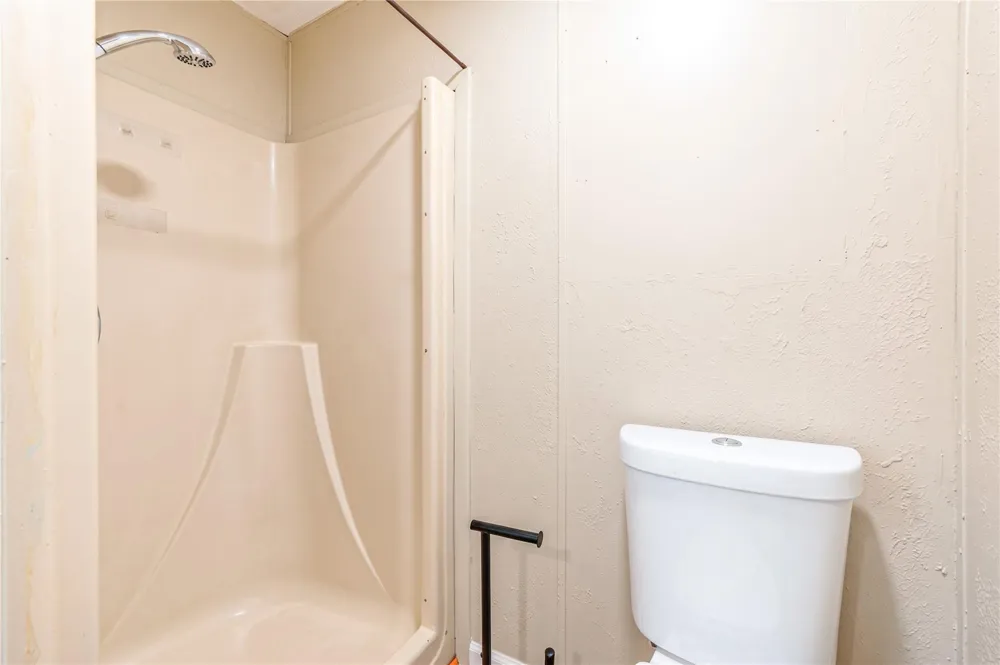 21 Pine Road Coldspring, TX 77331