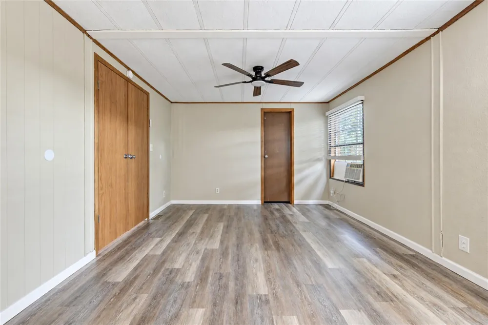 21 Pine Road Coldspring, TX 77331