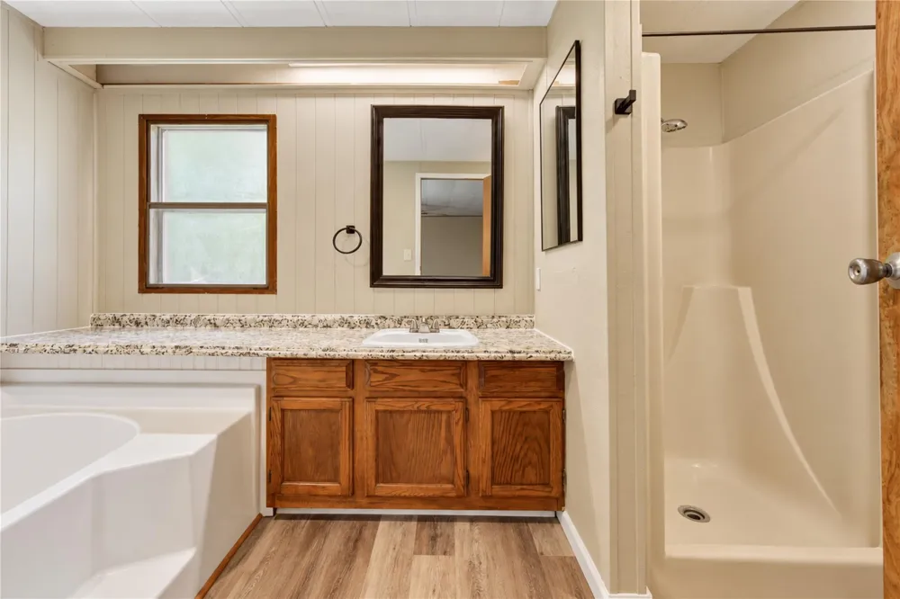 21 Pine Road Coldspring, TX 77331