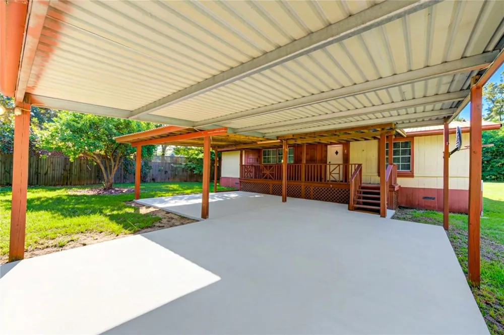 21 Pine Road Coldspring, TX 77331