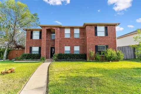 611 Pondview Drive