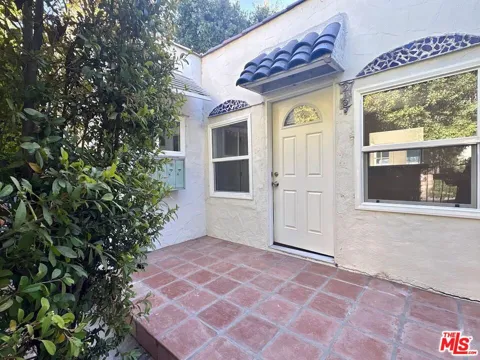 2107 Vine Street
