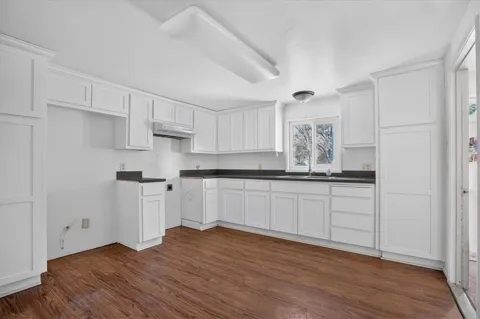 5765 Dolores Avenue