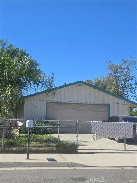 360 W 5th
