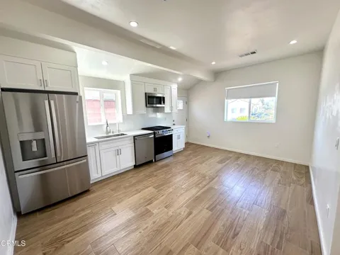 10942 Nassau Avenue
