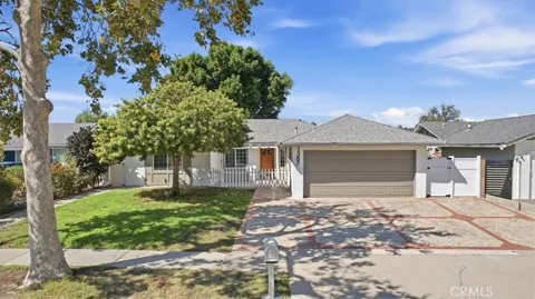 1387 Cherry Ave