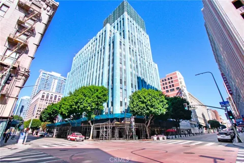 849 S Broadway