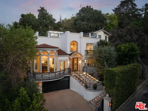 3932 Blue Canyon Drive