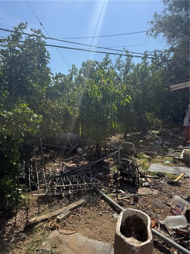 1849 W 30th San Bernardino, CA 92407