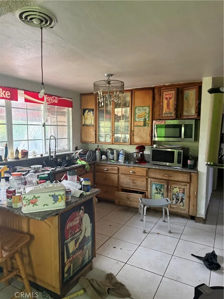 1849 W 30th San Bernardino, CA 92407