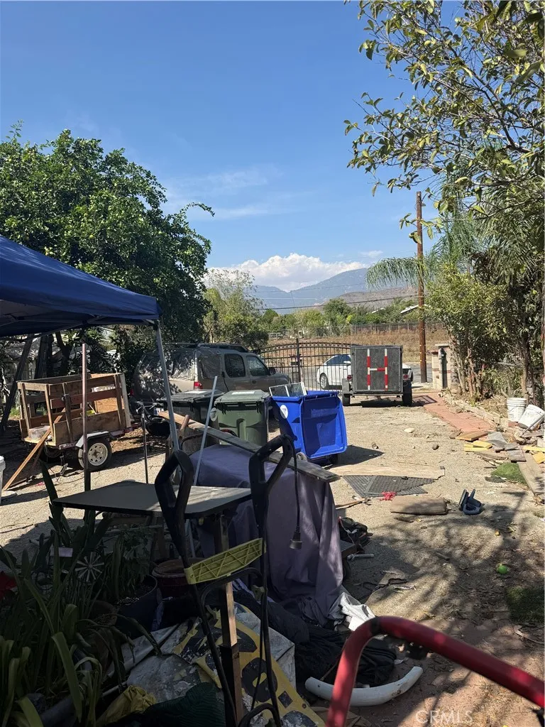 1849 W 30th San Bernardino, CA 92407