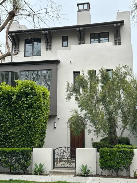 13070 Discovery Creek