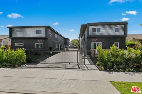 2922 HAUSER BOULEVARD #4