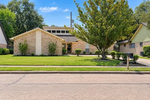 10434 Carlow Lane
