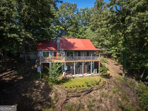 910 Foot Hills DR