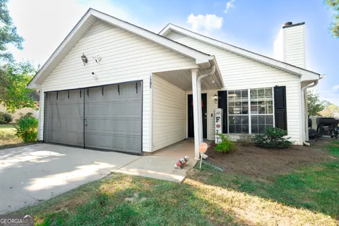 1302 Iron Gate BLVD