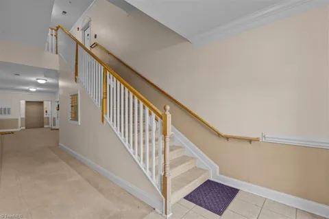 200 Lennox Drive #3A