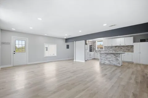 128 Skyview Terrace #B